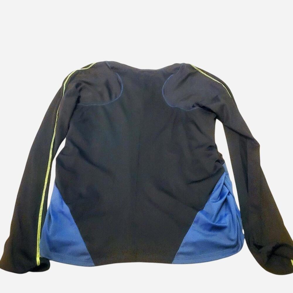 Athletic workout top bundle- Lucky in Love blue long sleeve and pink long sleeve - Picture 4 of 7